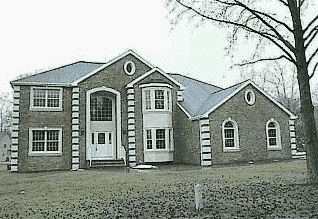 102 Phyllis Dr, Old Tappan